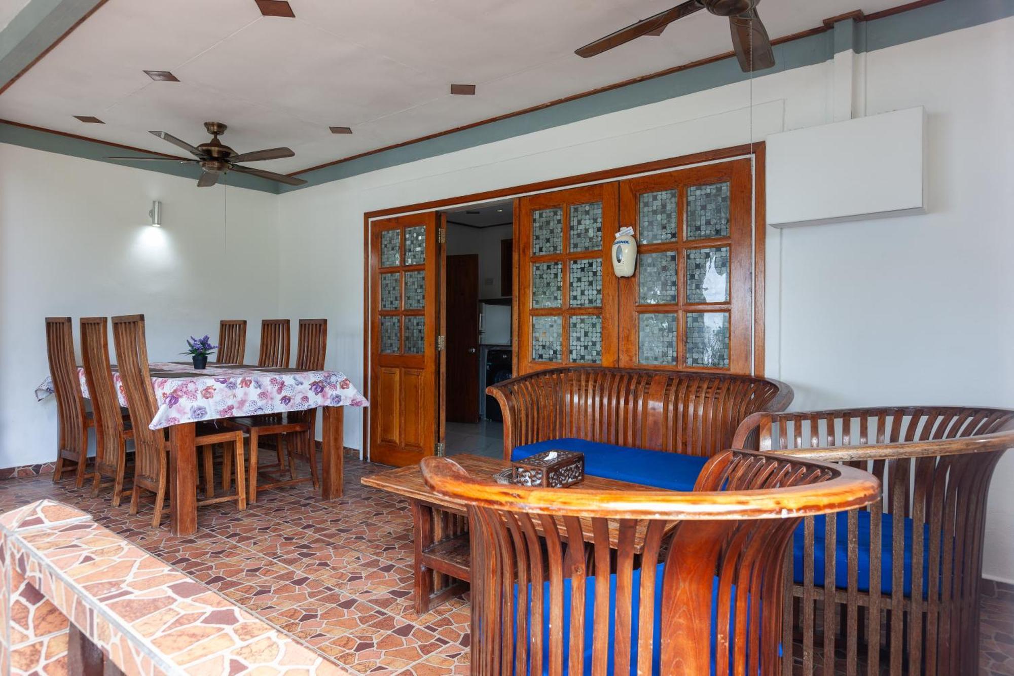 Sea View Lodge Baie Sainte Anne Luaran gambar